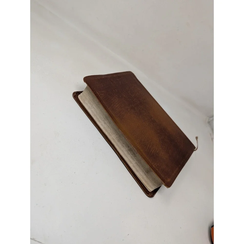 The Ryrie Study Bible NIV Brown Cowhide Leather Red Letter Moody 1986 80s VTG